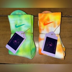 🧡💚Hand-dipped and boutique homemade tie-dye NIKE socks 🧦🎨